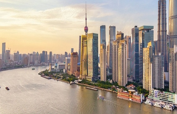 Premium CBD office with breathtaking view at Servcorp, Citigroup Tower, Shanghai, China.